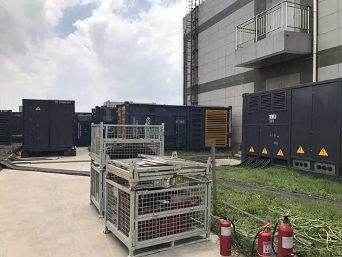 和林格尔除了定期检查，还有哪些方法可以及时发现接触式转速表探头的磨损？